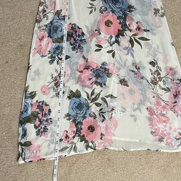 Womens' Maxi Dress - Picture 5 of 7